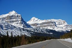 18 Epaulette Peak, Hans Peak, Mount Sarbach From Icefields Parkway.jpg